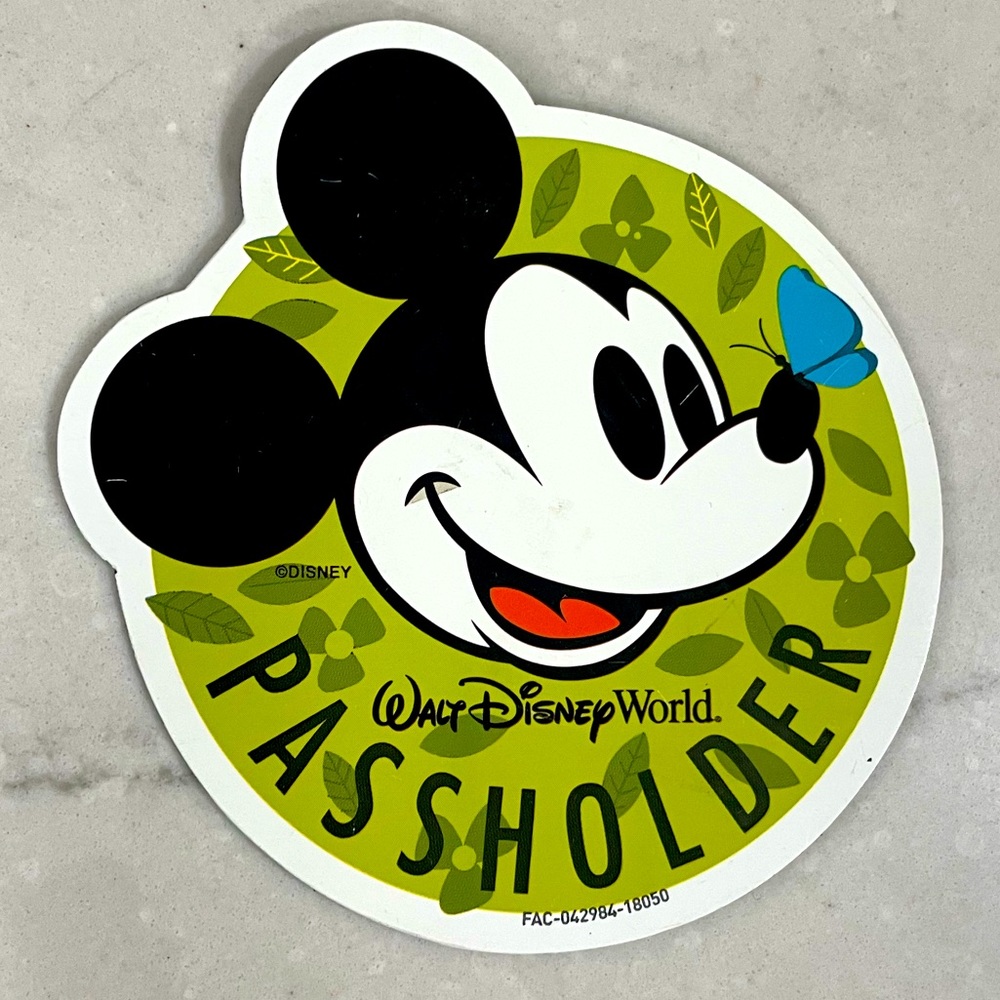 Disney Annual Passholder Magnet: Flower & Garden Festival Mickey Mouse